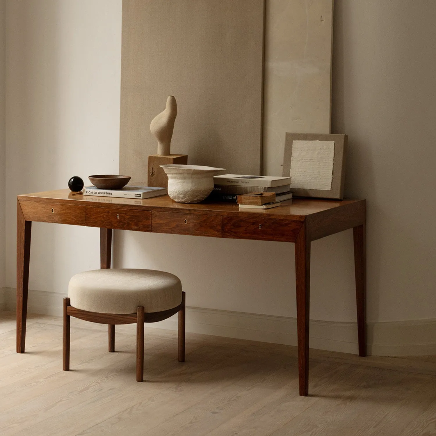 Esko Stool