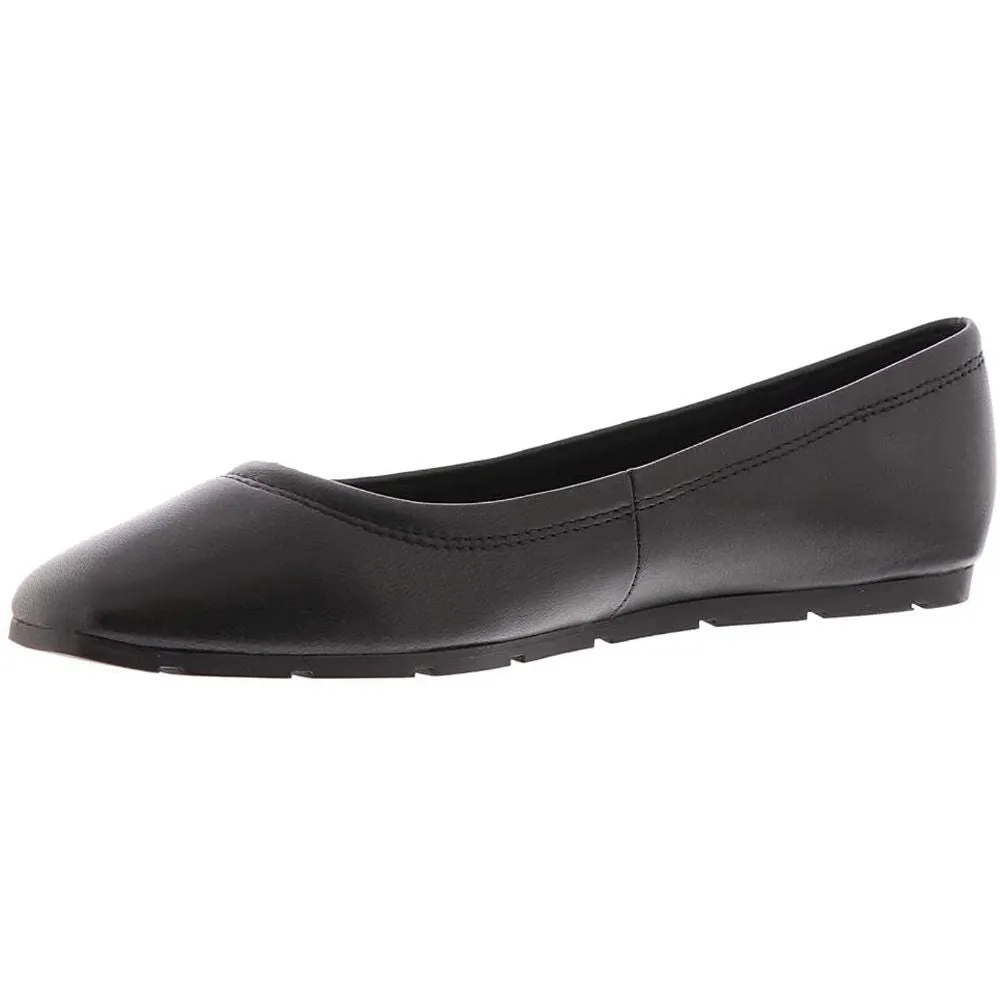 Iggy Black Leather Anne Klein Ballet Flats