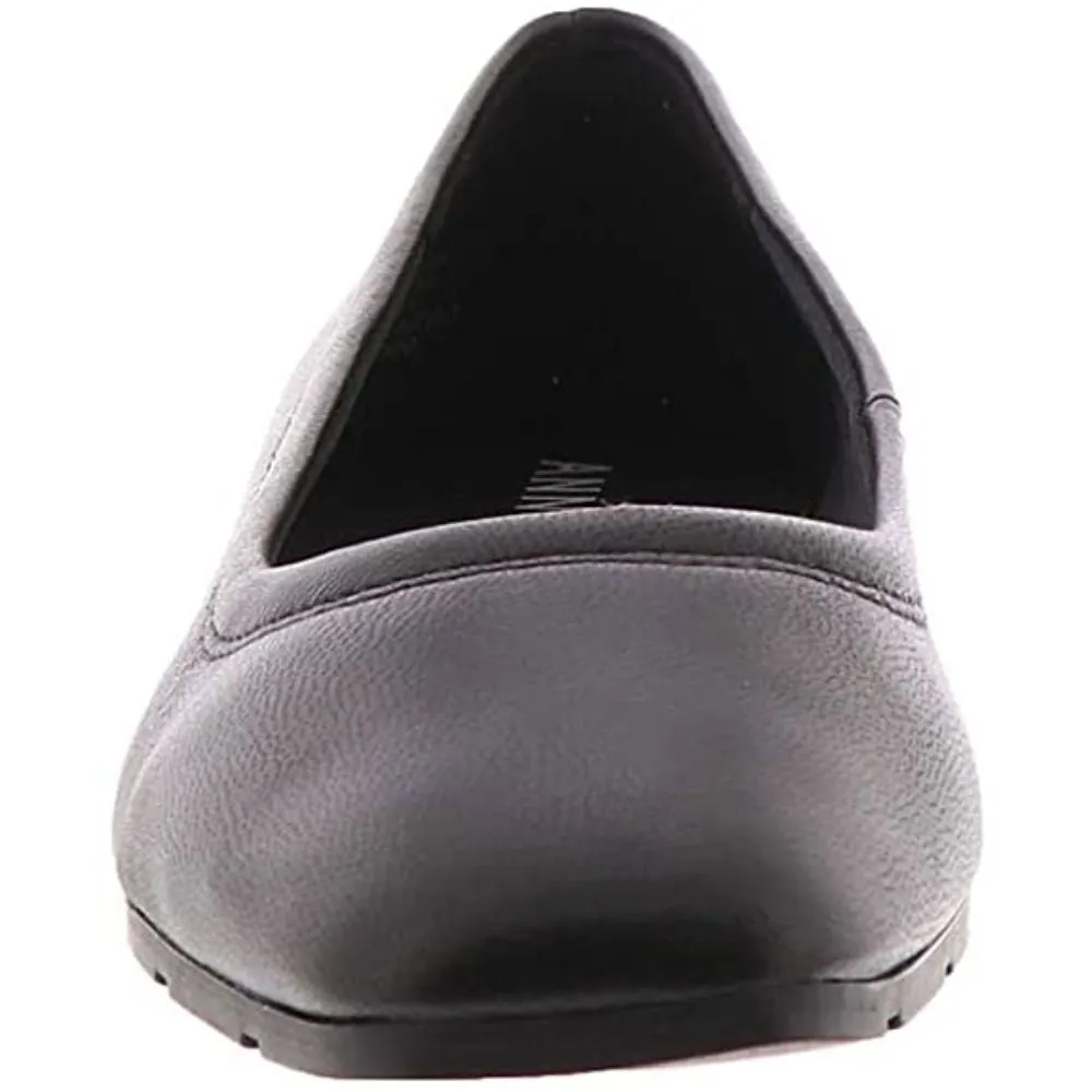 Iggy Black Leather Anne Klein Ballet Flats