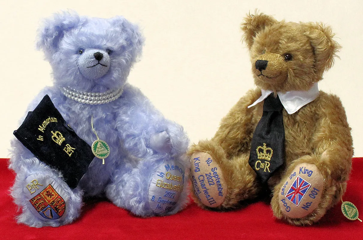 King Charles III Teddy Bear by Hermann Spielwaren - 35cm