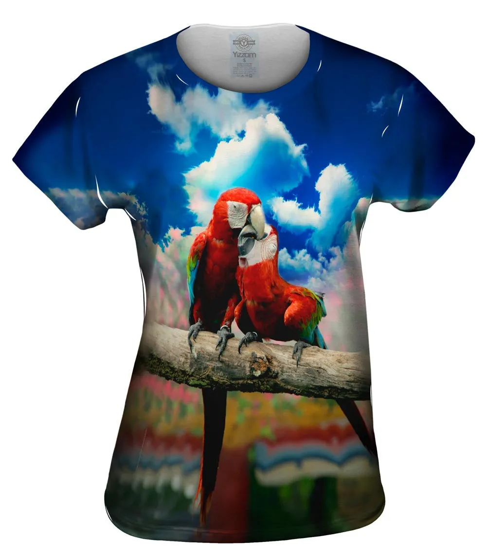 Love Kiss Macaw