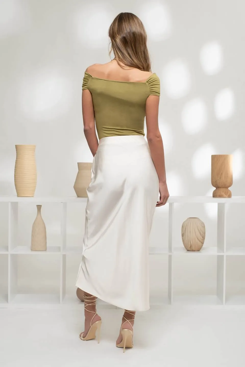 REVERSIBLE OFF THE SHOULDER KNIT TOP