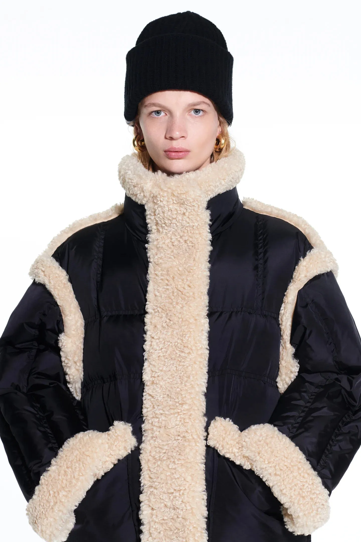 Stand Studio Dorothy Puffer Coat - Black/Natural White