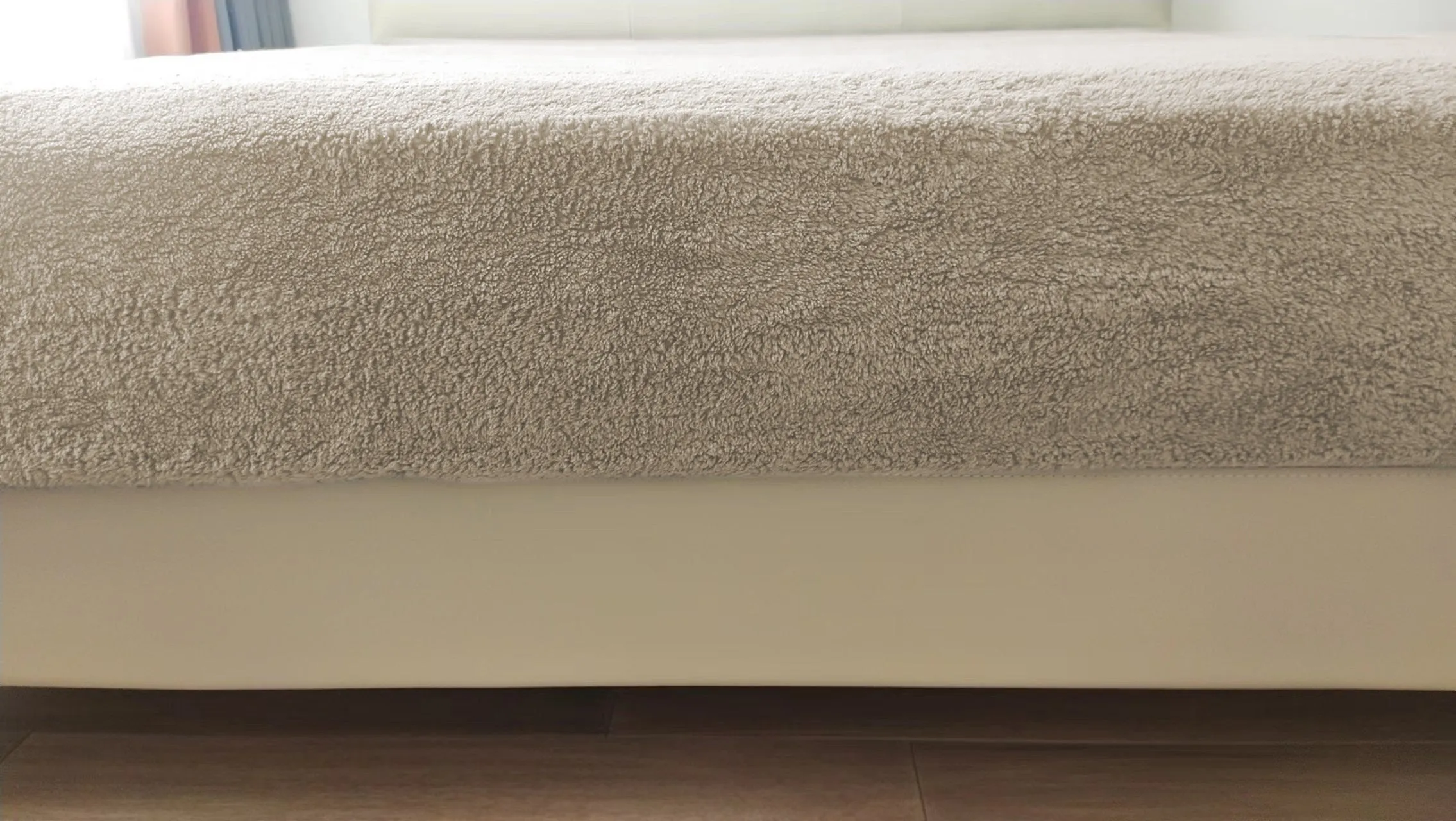 Teddy Fleece Fitted Sheet (Cream)