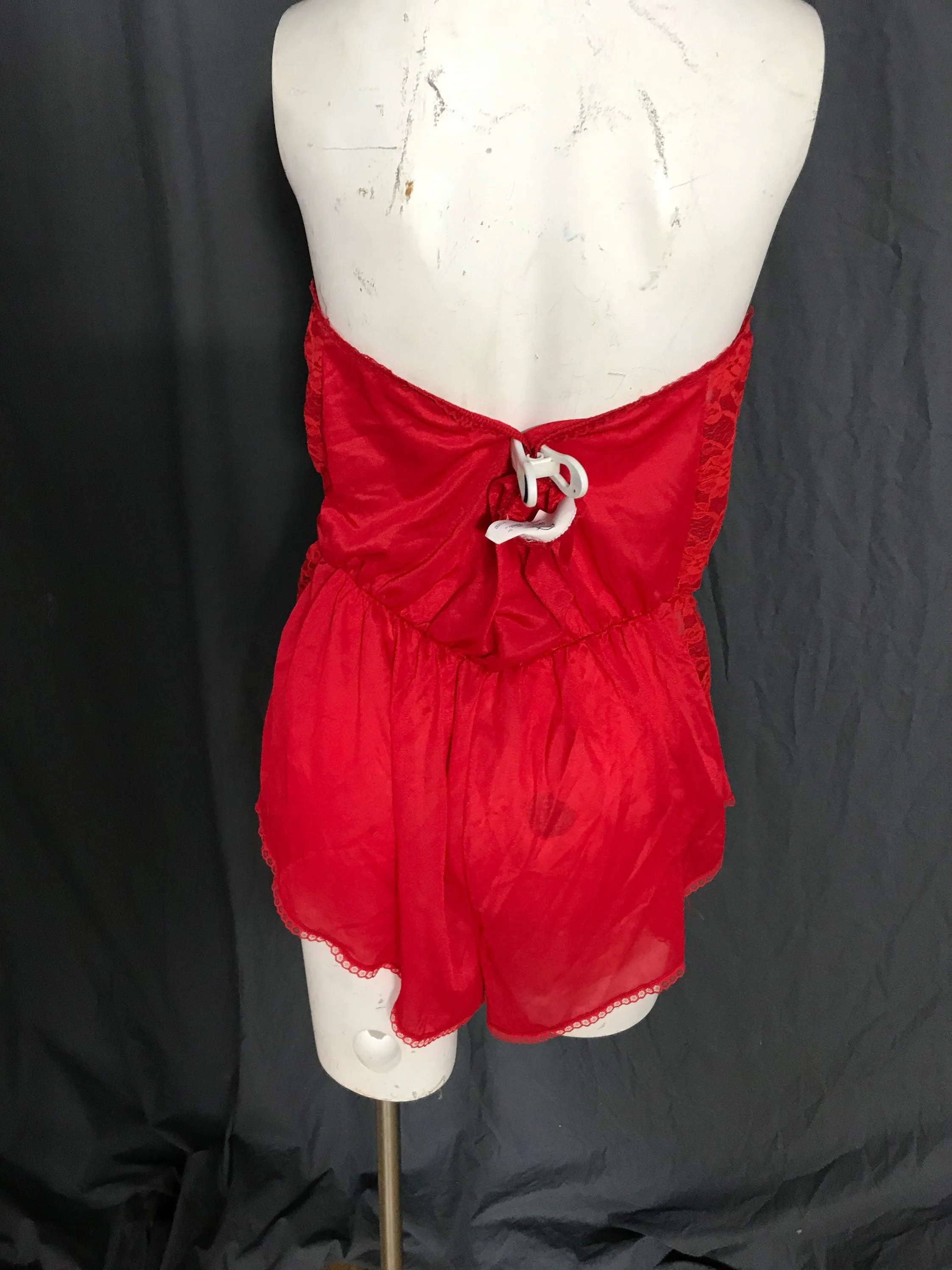Vintage 1980’s red lace Undercover Wear strapless teddy XL