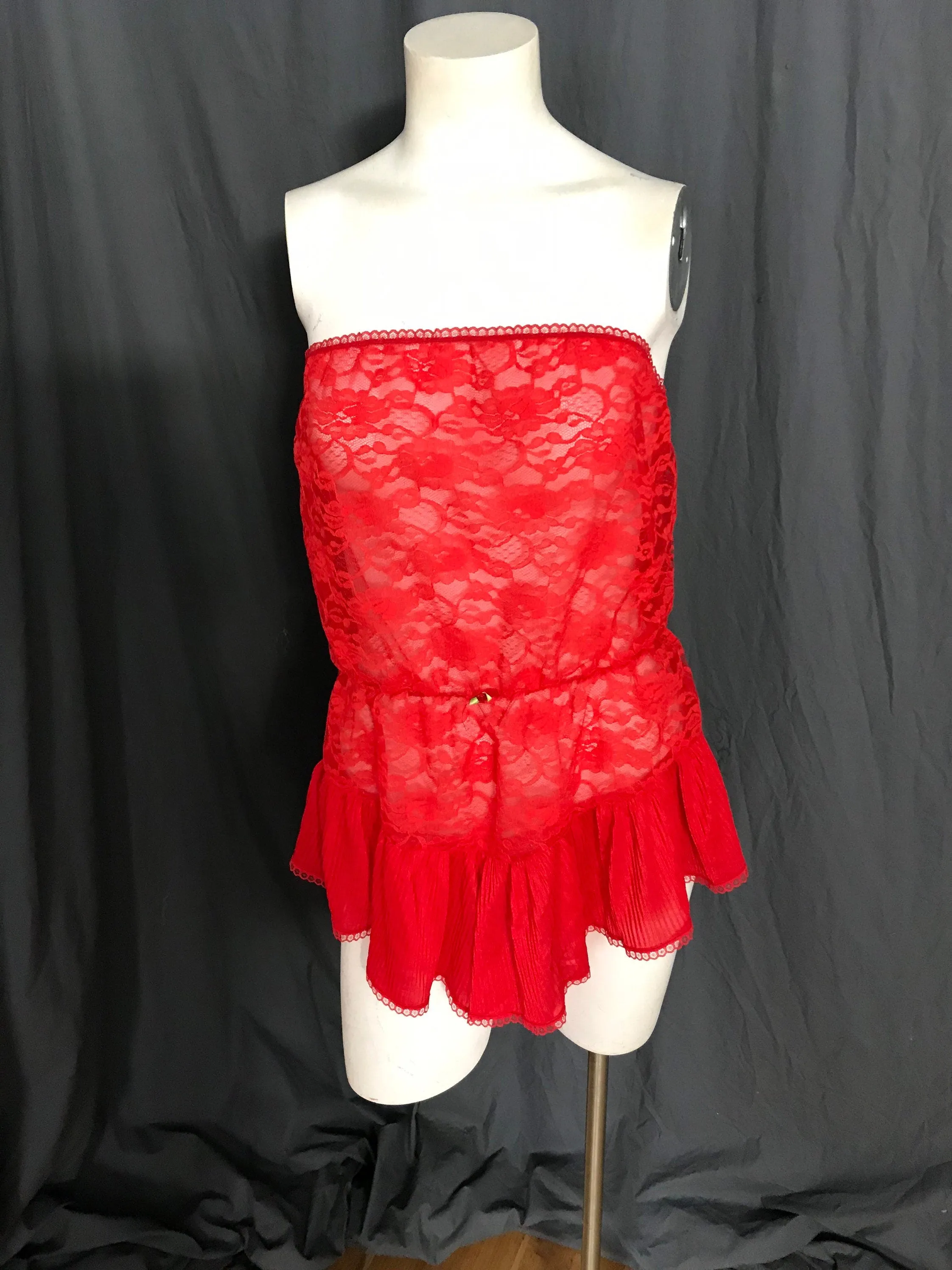 Vintage 1980’s red lace Undercover Wear strapless teddy XL