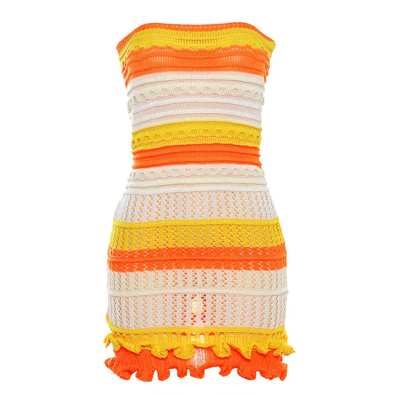 Waist-Hugging Color-Block Knit Strapless Dress
